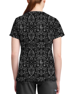 Med Couture Sweet Talker Women's 1-Pocket STRETCH V-Neck Print Scrub Top